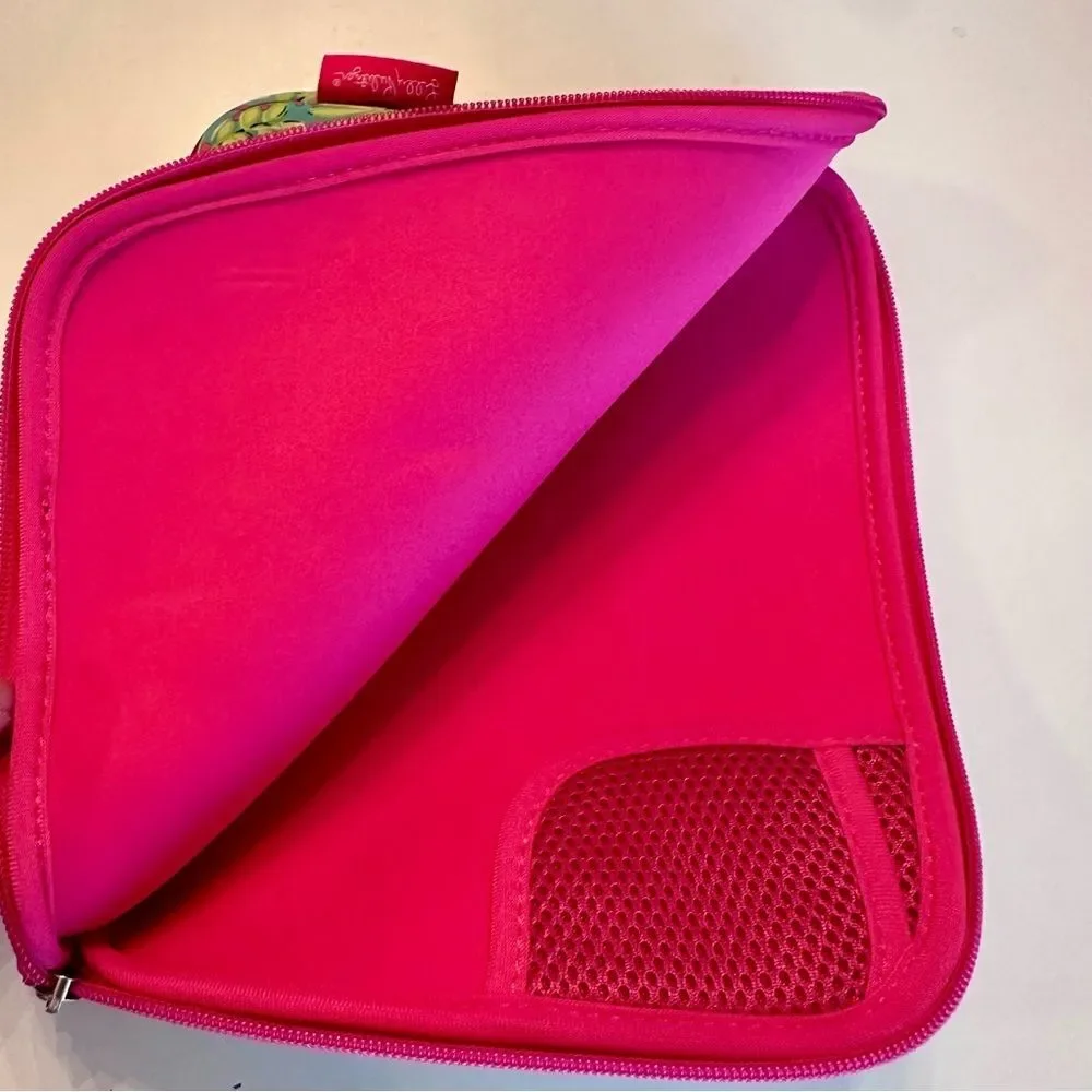 Lilly Pulitzer “nice to see you” patterned iPad/tablet case pouch